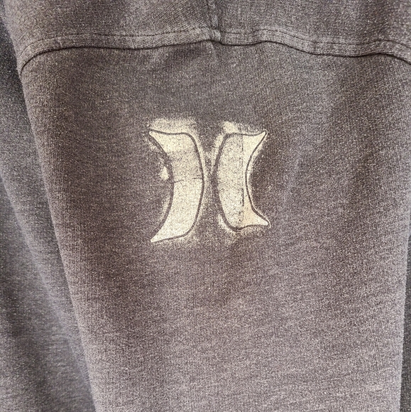 Hurley Sweater Medium - Picture 2 of 4